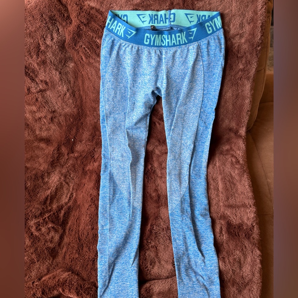 Women’s yoga pants
